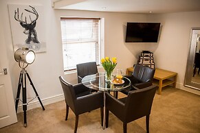 Howarth House Apartments