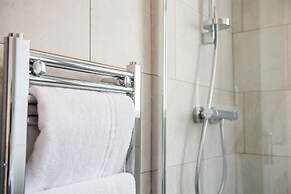 Howarth House Apartments