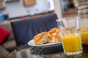 Howarth House Apartments