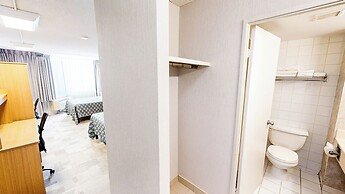Chestnut Residence - Campus Accommodation