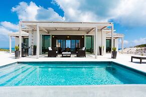 Sailrock South Caicos - Oceanview Villas & Suites