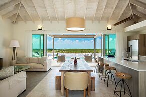 Sailrock South Caicos - Oceanview Villas & Suites