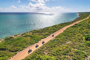 Sailrock South Caicos - Oceanview Villas & Suites