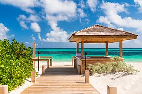 Sailrock South Caicos - Oceanview Villas & Suites