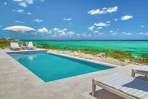 Sailrock South Caicos - Oceanview Villas & Suites