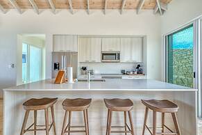 Sailrock South Caicos - Oceanview Villas & Suites
