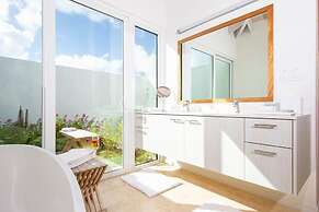 Sailrock South Caicos - Oceanview Villas & Suites