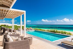 Sailrock South Caicos - Oceanview Villas & Suites