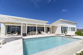 Sailrock South Caicos - Oceanview Villas & Suites