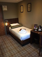 The Lynnhurst Hotel