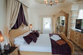 The Lynnhurst Hotel