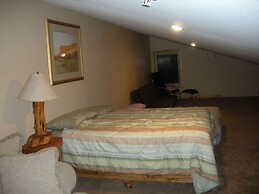 The Lodge at Duck Creek