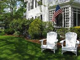 Captain David Kelley House Bed & Breakfast