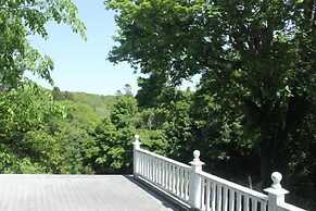 Captain David Kelley House Bed & Breakfast