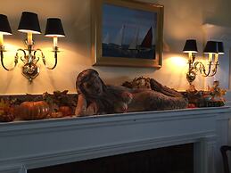 Captain David Kelley House Bed & Breakfast