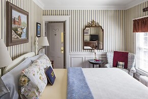 Captain David Kelley House Bed & Breakfast