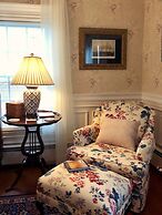 Captain David Kelley House Bed & Breakfast