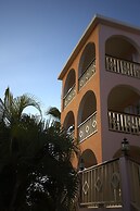Royal Palms Hotel