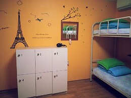 Blue Backpackers Hostel