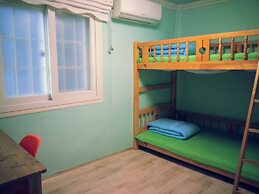 Blue Backpackers Hostel