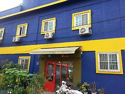 Blue Backpackers Hostel