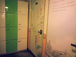 Blue Backpackers Hostel