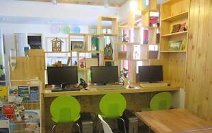 Blue Backpackers Hostel