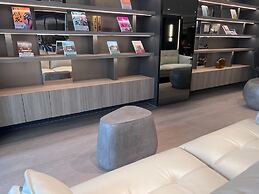 Hub Hotel Kaosiung Yisin Branch