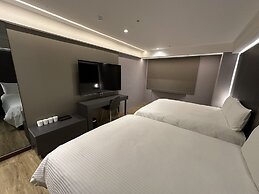 Hub Hotel Kaosiung Yisin Branch