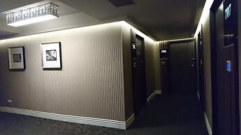 Paris Business Hotel