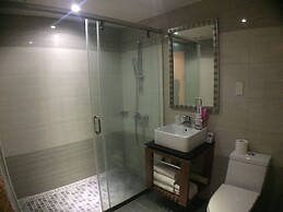 Paris Business Hotel