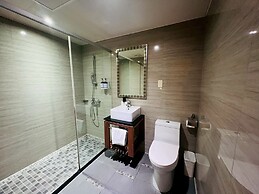 Paris Business Hotel