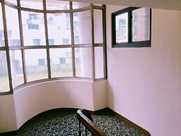 Paris Business Hotel