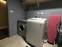 Paris Business Hotel