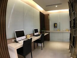 Paris Business Hotel