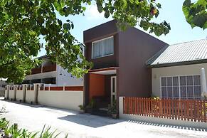 TME Retreats Dhigurah