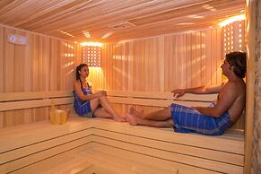 Palm Bay Beach Hotel