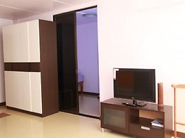 DMK Donmueang Airport Guesthouse