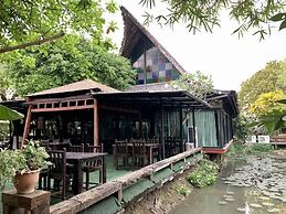 The Loft Resort Bangkok