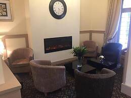 Royal Grosvenor Hotel