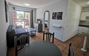 Apartamentos Oasis San Antonio