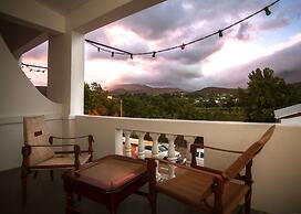 Karoo Art Hotel