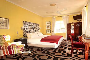 Karoo Art Hotel