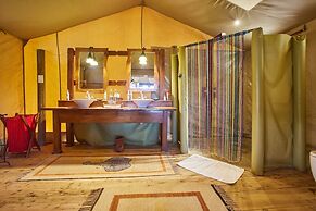 Elephant Bedroom Camp