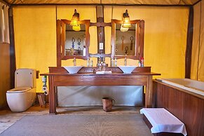 Elephant Bedroom Camp