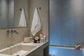 Serenissima Boutique Hotel