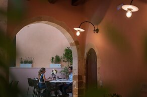 Serenissima Boutique Hotel