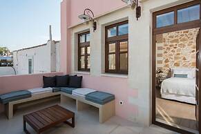 Serenissima Boutique Hotel