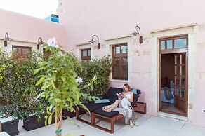 Serenissima Boutique Hotel