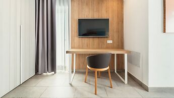 LABRANDA Alyssa Suite Hotel